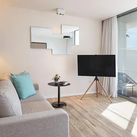 Melia South Hotel