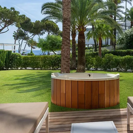 Melia South Hotel 4*